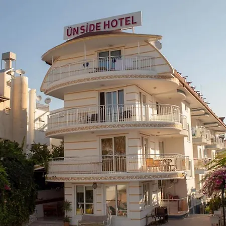 Unside Aparthotel 2*