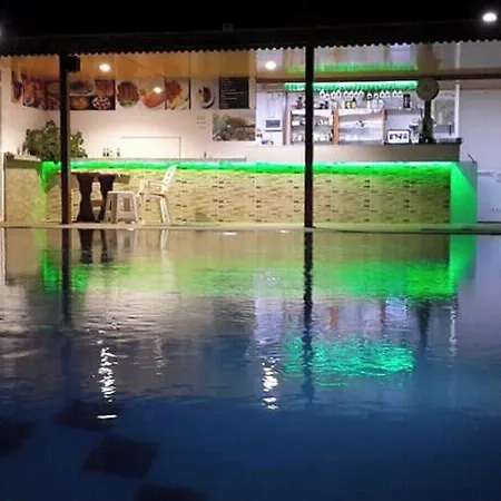 Unside Aparthotel 2*