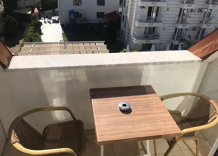 Hotel apartamentowy Unside 2*